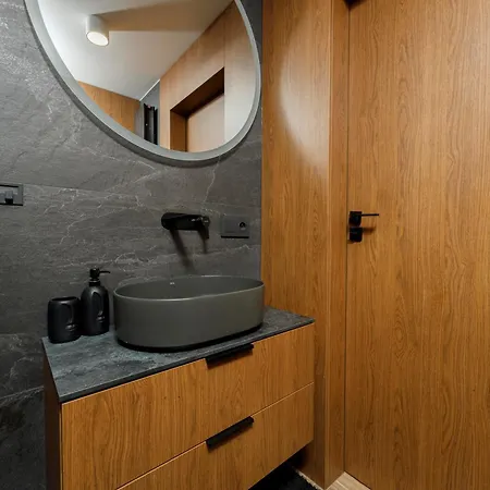 Mspro Aparts Premium Stone Hill - Baseny&jacuzzi שצ'קלארסקה פוראובה